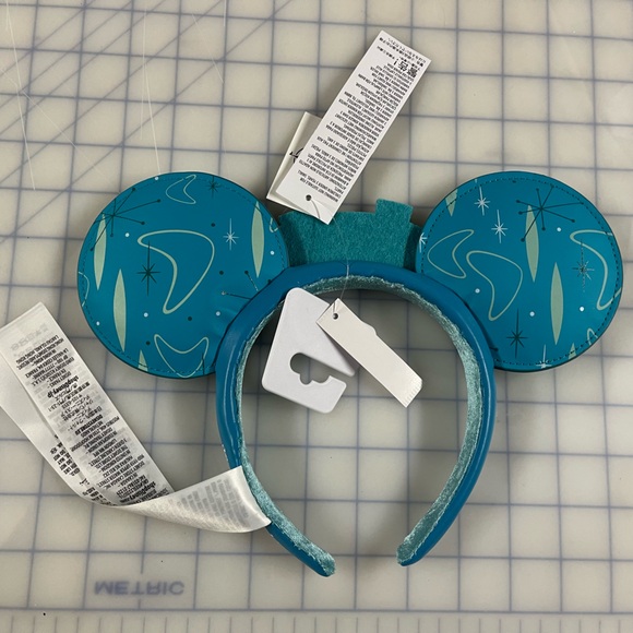 New DISNEYLAND MICKEY EARS HEADBAND Teal Blue Making Magic - Picture 2 of 3